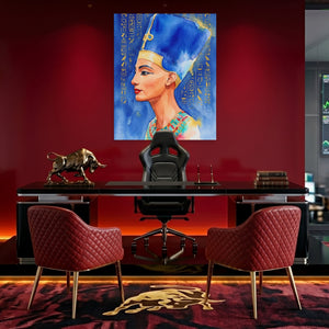 Nefertiti Tall Crown — Nefertiti Tall Crown Bull Trader Room Port 164