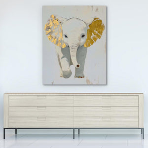 Tiny Trunk - Luxury Wall Art