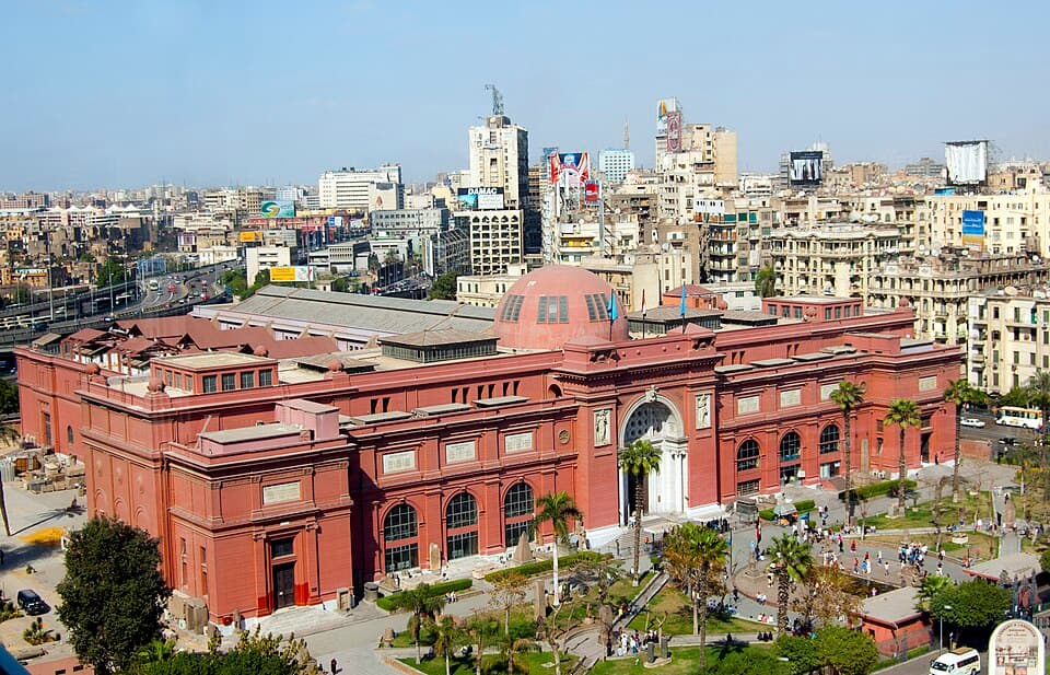 Art in Giza