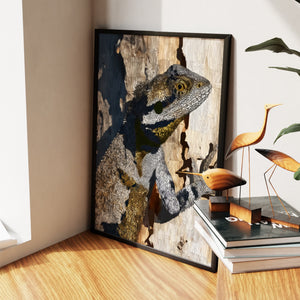Bearded Dragon Camoflauging - Luxury Wall Art